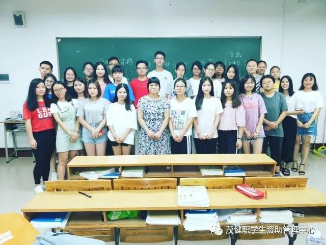 1529500073370116.png blob.png